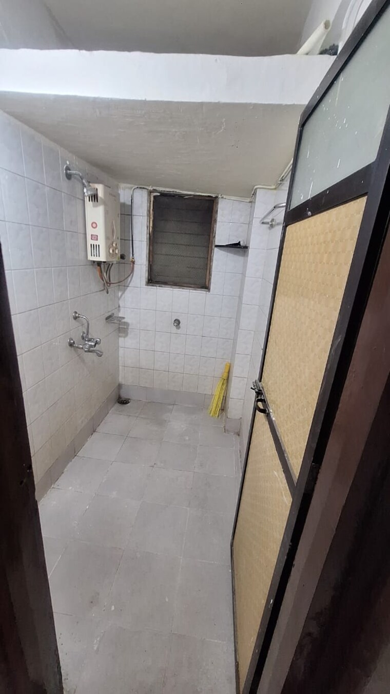 Bathroom, runwal-estate 1 Bedroom 530 Sq.Ft. Apartment In Dhokali Thane 9571745