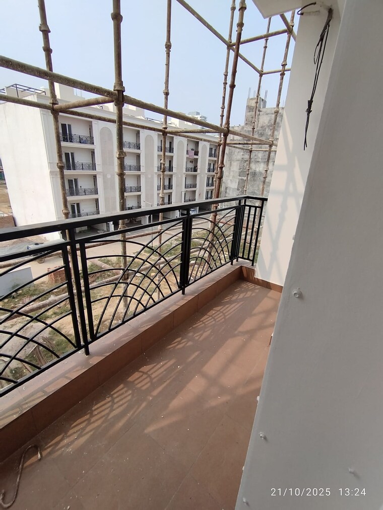 Balcony, raj-one-good-earth 3 Bedroom 1600 Sq.Ft. Apartment In Sector 71 Gurgaon 9571756