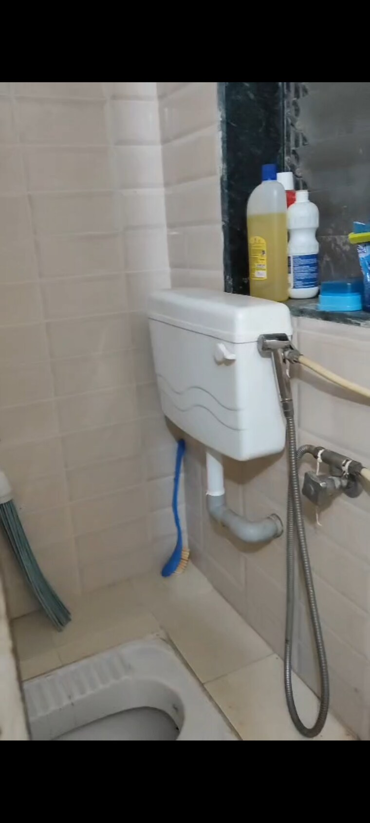 Bathroom, kurla east 2 Bedroom 600 Sq.Ft. Apartment In Kurla East Mumbai 9571775