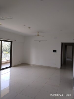 Room in 3 BHK Apartment at Paranjape Blue Ridge, Hinjewadi – for Sale