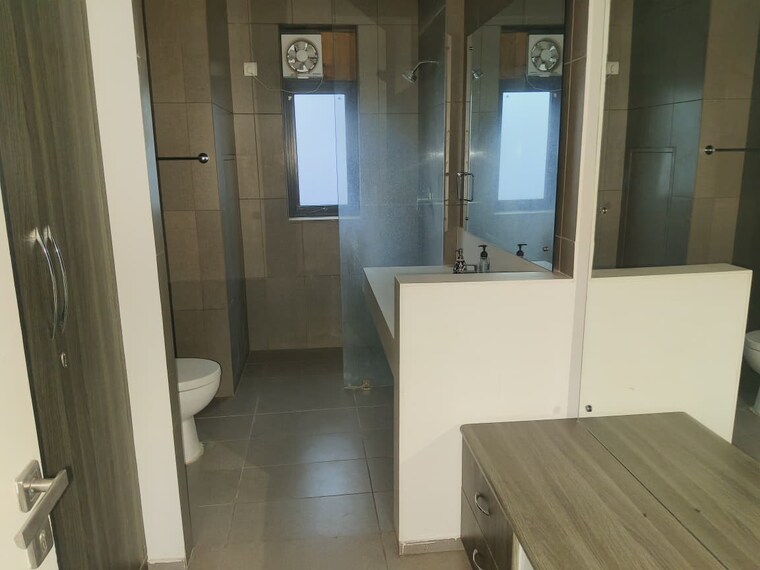 Kitchen, ireo-skyon 3 Bedroom 2045 Sq.Ft. Apartment In Sector 60 Gurgaon 9571797