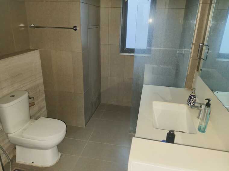 Bathroom, ireo-skyon 3 Bedroom 2045 Sq.Ft. Apartment In Sector 60 Gurgaon 9571797