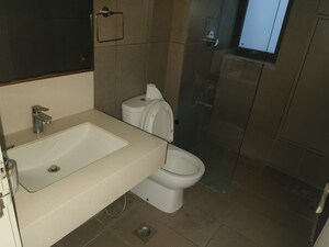 Bathroom in 3 BHK Apartment at Ireo Skyon, Sector 60 – for Rent