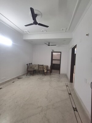 Building Lobby in 2 BHK Builder Floor at Dwarkadhis City, Sector 23 – for Rent