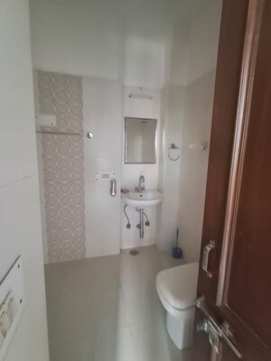 Bathroom in 2 BHK Builder Floor at Dwarkadhis City, Sector 23 – for Rent