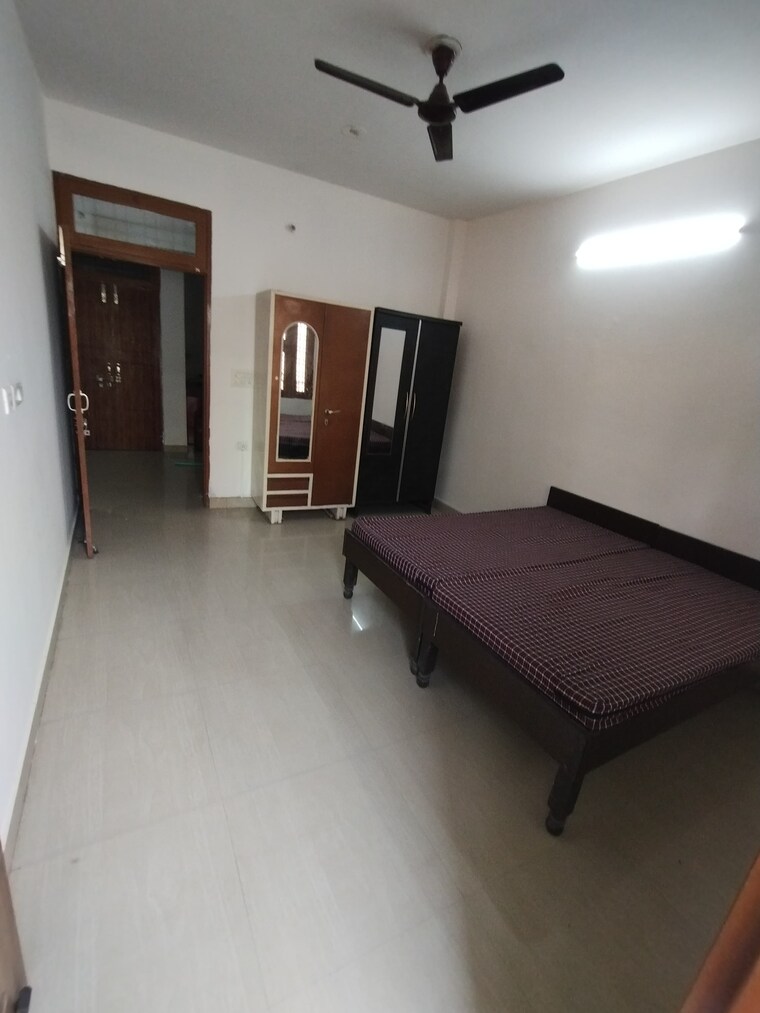 Room, balaji-apartments-palam-vihar 2 Bedroom 950 Sq.Ft. Builder Floor In Palam Vihar Extension Gurgaon 9571888