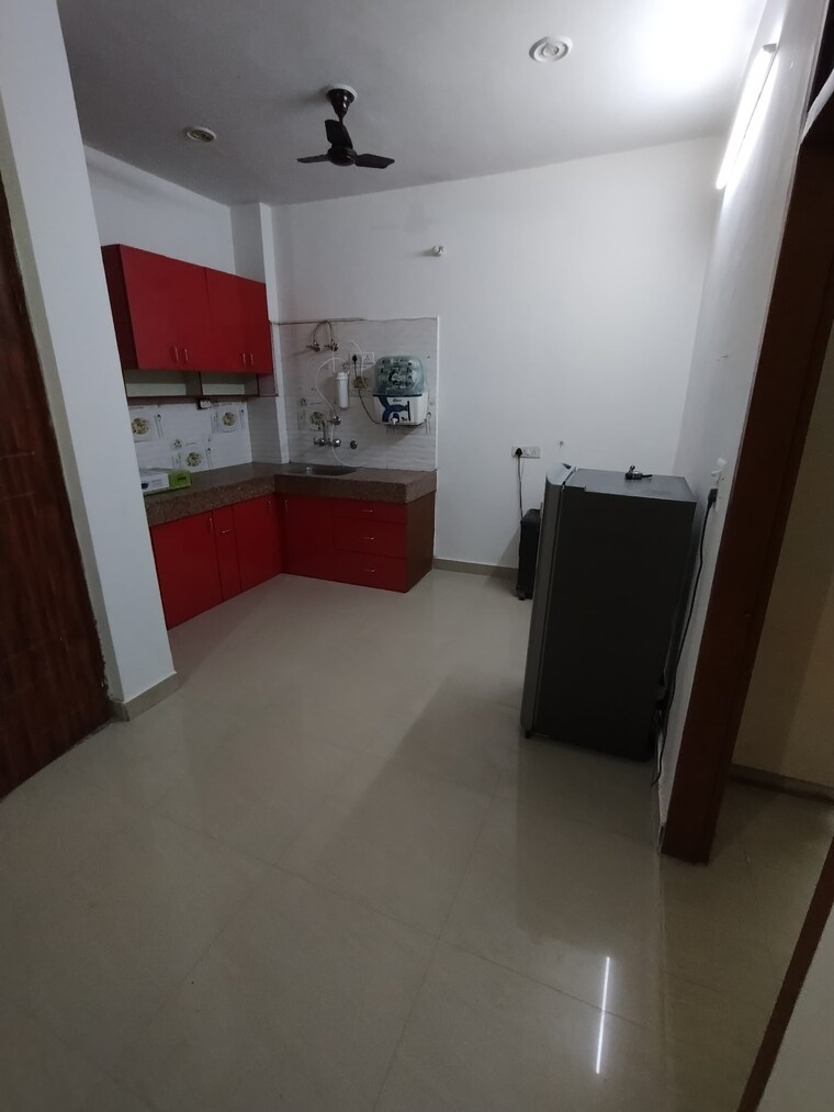 Room, balaji-apartments-palam-vihar 2 Bedroom 950 Sq.Ft. Builder Floor In Palam Vihar Extension Gurgaon 9571888