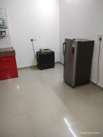 Room in 2 BHK Builder Floor at Balaji Apartments Palam Vihar, Palam Vihar Extension – for Rent