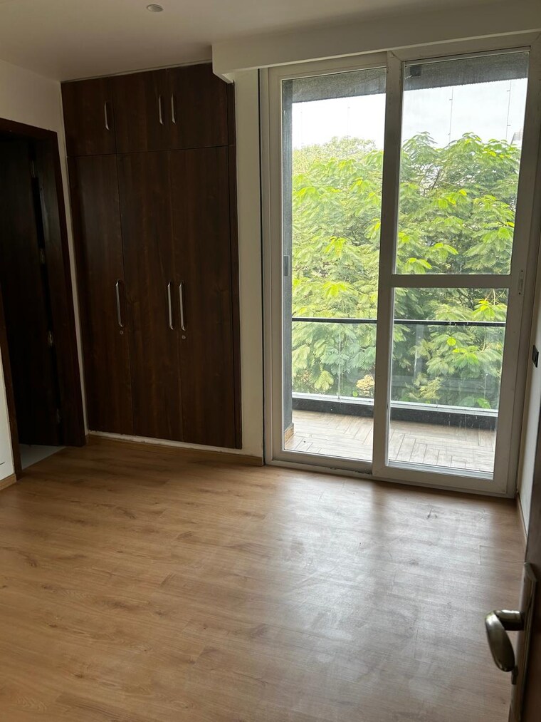 Room, ansal-sushant-floors 3 Bedroom 2100 Sq.Ft. Builder Floor In Sushant Lok ii Gurgaon 9571871