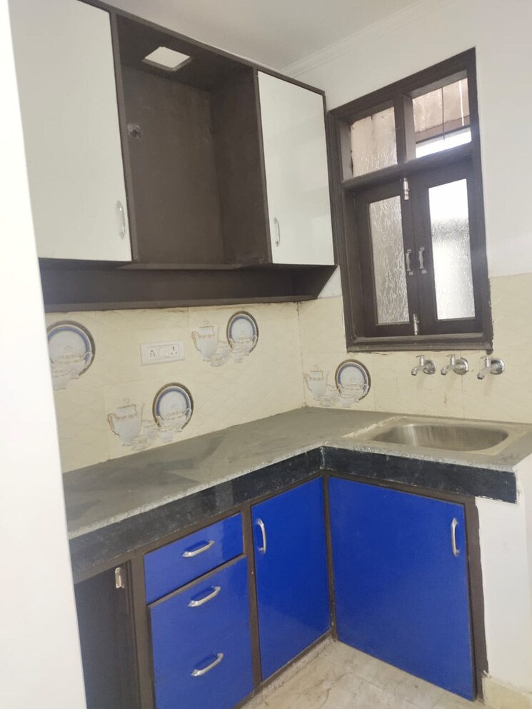 undefined, govindpuri 2 Bedroom 60 Sq.Yd. Builder Floor In Govindpuri Delhi 9571882