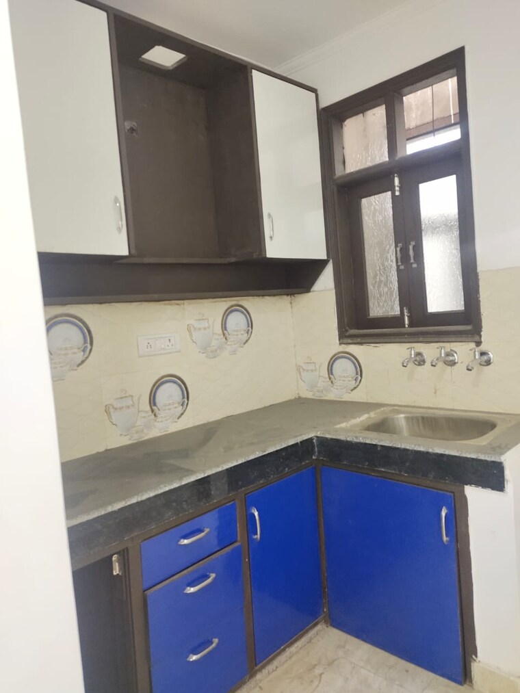 undefined, govindpuri 2 Bedroom 60 Sq.Yd. Builder Floor In Govindpuri Delhi 9571882