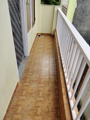 Balcony in 1 BHK Builder Floor at Dharam Flats, Palam Vihar Extension – for Rent