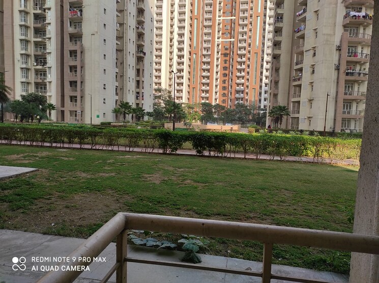 Exterior View, supertech-czar-suites 2 Bedroom 1070 Sq.Ft. Apartment In Omicron I Greater Noida Greater Noida 9571912