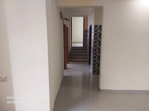 Room in 3 BHK Apartment at Sanpada Sector 1 – for Rent