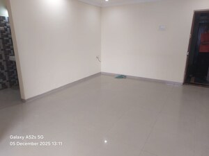 Room in 3 BHK Apartment at Sanpada Sector 1 – for Rent