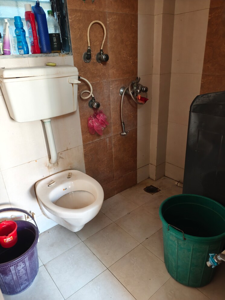 Bathroom, sai-deep-plaza-nalasopara 1 Bedroom 620 Sq.Ft. Apartment In Nalasopara East Palghar 9571996