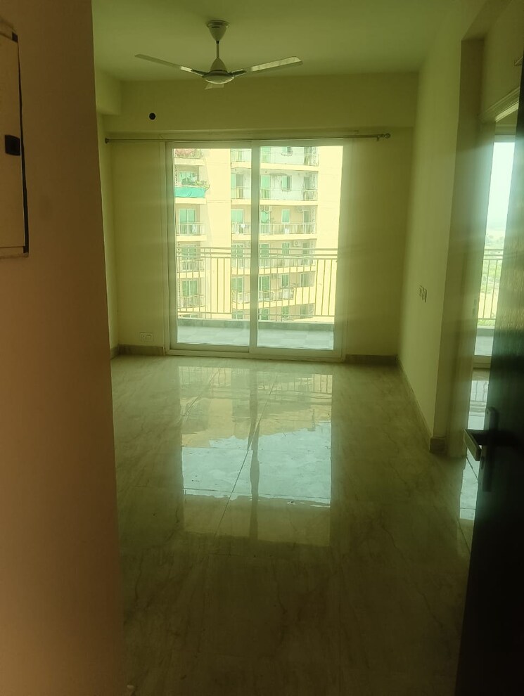 Room, migsun-twinz 3 Bedroom 1250 Sq.Ft. Apartment In Eta Ii Greater Noida Greater Noida 9571932