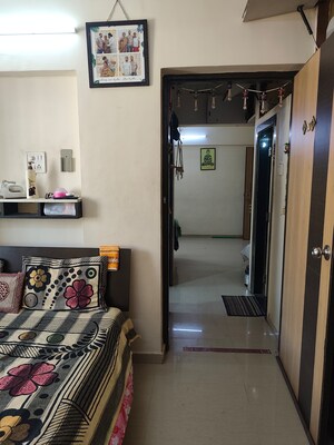 Master Bedroom in 1 BHK Apartment at Sai Deep Plaza Nalasopara, Nalasopara East – for Sale