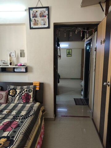 Master Bedroom in 1 BHK Apartment at Sai Deep Plaza Nalasopara, Nalasopara East – for Sale