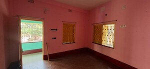 Room in 6 BHK Independent House at Sodepur – for Sale