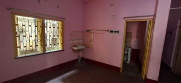 Room in 6 BHK Independent House at Sodepur – for Sale