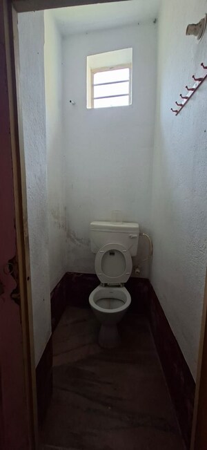 Bathroom in 6 BHK Independent House at Sodepur – for Sale