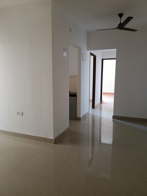 Room in 2 BHK Apartment at DB Orchid Ozone, Dahisar East – for Sale