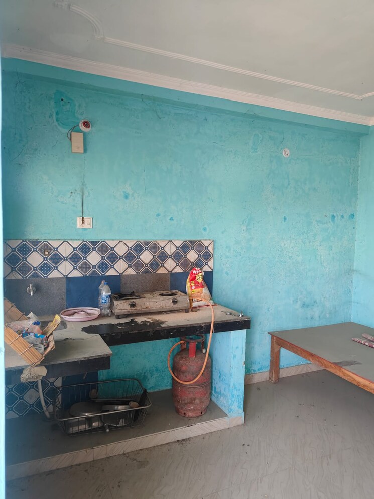 Kitchen/pantry, sevai 1 Bedroom 1000 Sq.Ft. Independent House In Sevai Lucknow 9572076