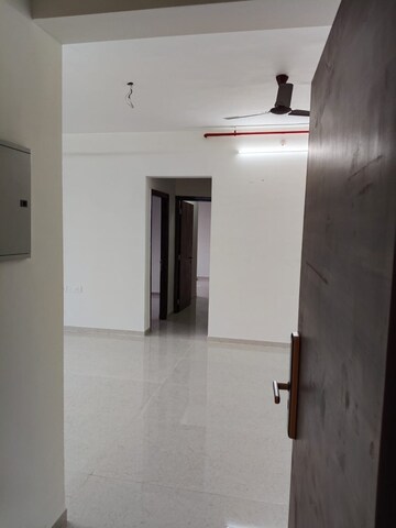 Room in 1 BHK Apartment at Hiranandani Estate Flora, Ghodbunder Road – for Rent