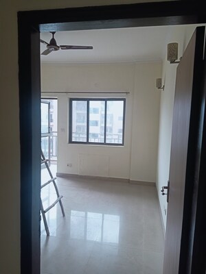 Room in 3 BHK Builder Floor at Ardee City, Sector 52 – for Rent