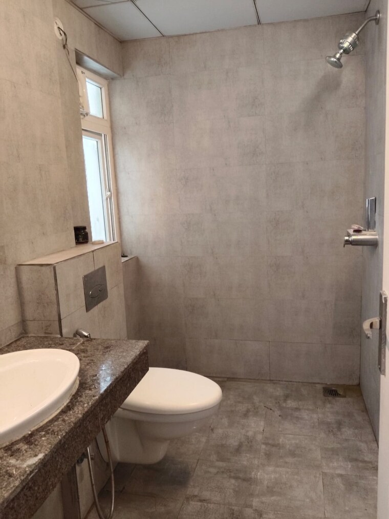 Bathroom, mapsko-mount-ville 3 Bedroom 1495 Sq.Ft. Apartment In Sector 79 Gurgaon 9572034