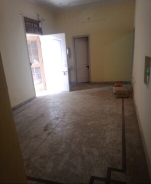 Room in 2 BHK Independent House at Vikas Nagar – for Rent