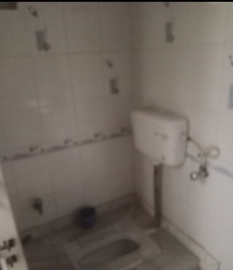 Bathroom, vikas nagar 2 Bedroom 950 Sq.Ft. Independent House In Vikas Nagar Lucknow 9572103