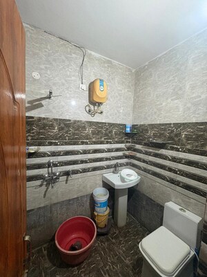 2 BHK Builder Floor For Sale in Dhakoli