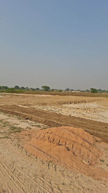  Plot – Exterior View View at Raebareli Road - for Sale