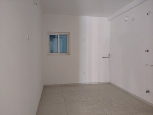 Room in 3 BHK Apartment at Rajapushpa Eterna, Nanakramguda – for Sale