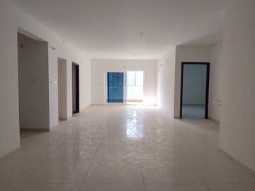 Room in 3 BHK Apartment at Rajapushpa Eterna, Nanakramguda – for Sale