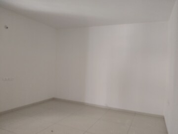 Room in 3 BHK Apartment at Rajapushpa Eterna, Nanakramguda – for Sale