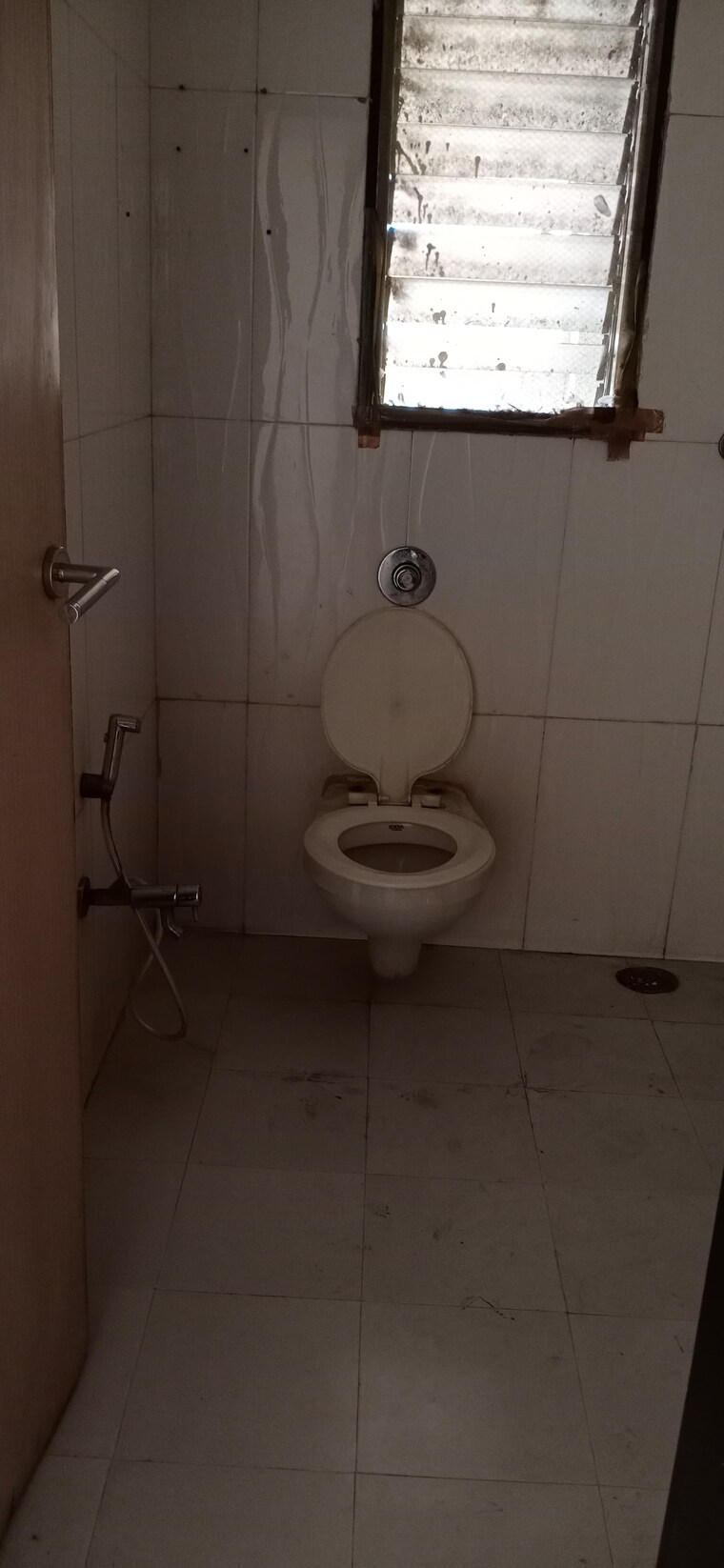 Bathroom, ravechi-heights 3 Bedroom 1600 Sq.Ft. Apartment In Kharghar Navi Mumbai 9572087