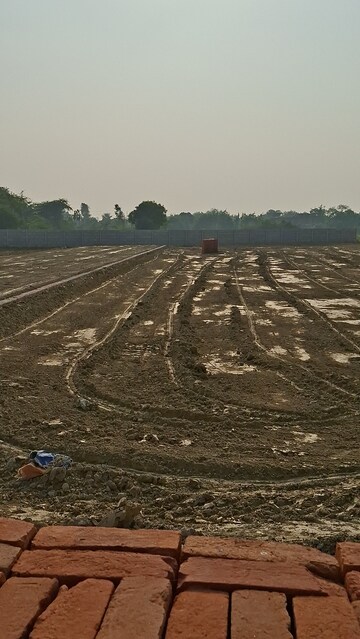  Plot – Exterior View View at Raebareli Road - for Sale