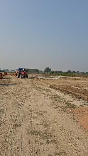  Plot – Exterior View View at Raebareli Road - for Sale