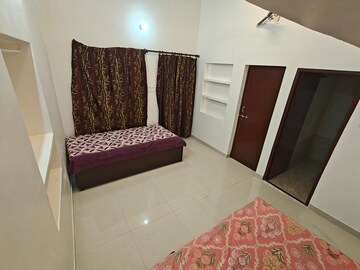 Room in  Pg at Sanjay Gandhi Puram – for Rent