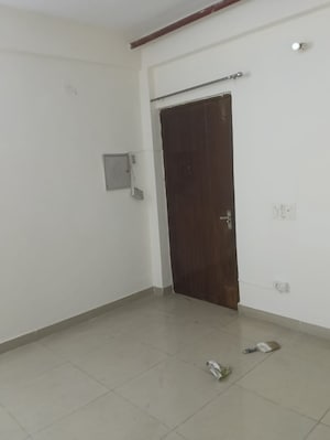 2 BHK Apartment For Rent in Zeta I Greater Noida