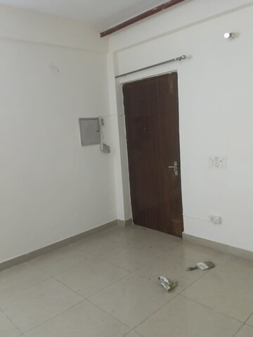 2 BHK Apartment For Rent in Zeta I Greater Noida