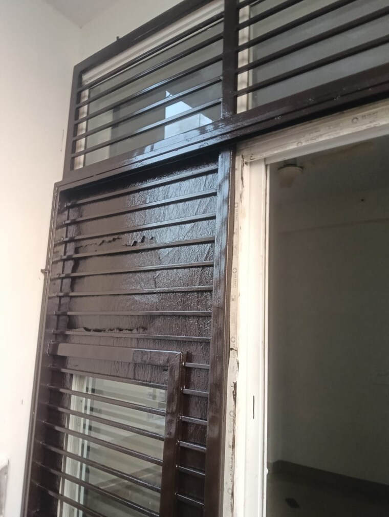 undefined, zeta i greater noida 2 Bedroom 1050 Sq.Ft. Apartment In Zeta I Greater Noida Greater Noida 9572203