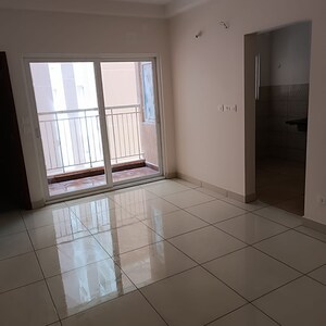 Room in 2 BHK Apartment at Prestige Finsbury Park Hyde, Bagaluru – for Rent