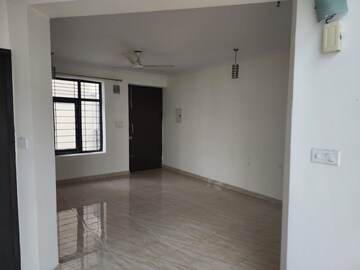 2.5 BHK Independent House For Rent in Vineet Khand
