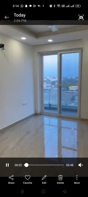 Room in 3 BHK Builder Floor at BPTP District Phase 2, Sector 84 – for Sale