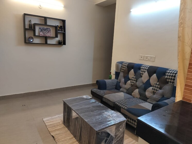 Living Room, sector 104 3 Bedroom 1500 Sq.Ft. Apartment In Sector 104 Noida 9572237