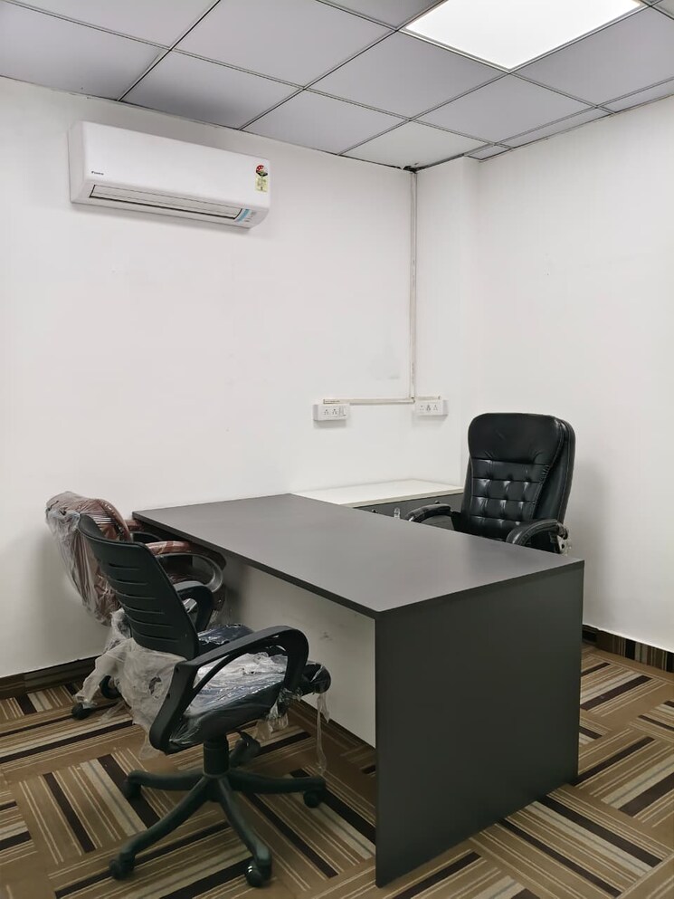 Team Area, sector 63 Commercial Office Space 1000 Sq.Ft. In Sector 63 Noida 9572246